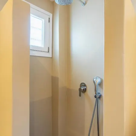 Vakantiehuis - 3br Cycladic House - White Heaven Apt4 Ambelas